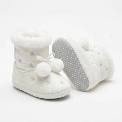 Bota Pantufa Estrelinha Branca